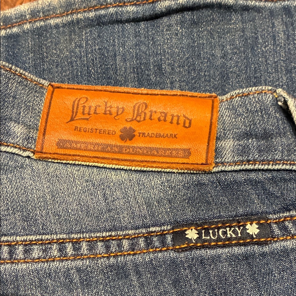 Lucky Brand Blue Flare Jeans - Picture 7 of 7